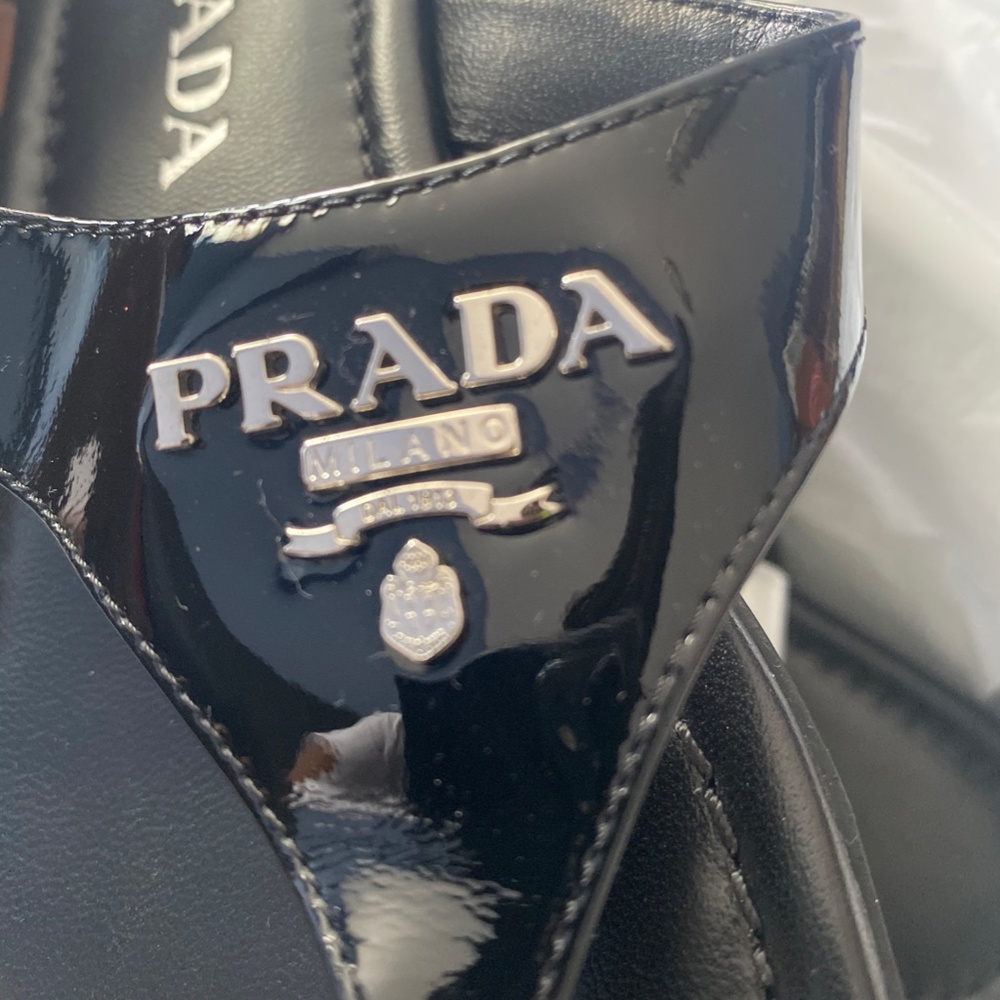 PRADA SANDALS/SLIDES - Picture 9 of 9